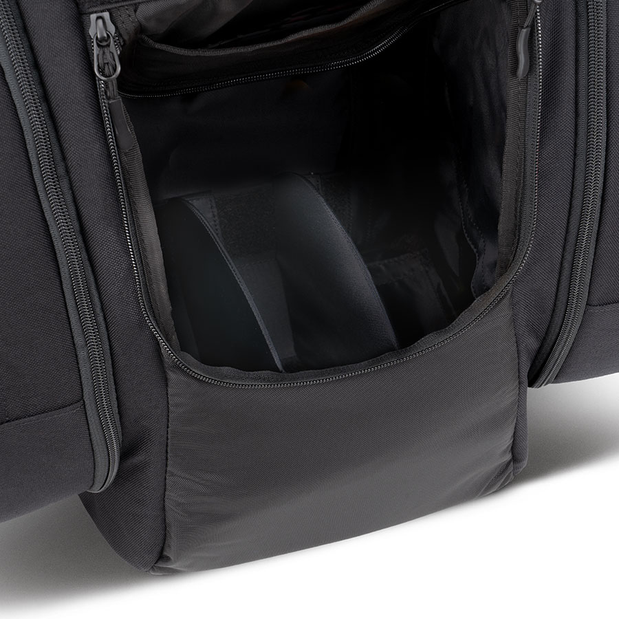 An empty, small disc divider in a GRIPeq bag.