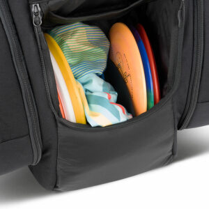 A small disc divider in a GRIPeq bag with discs and a towel in the compartments.