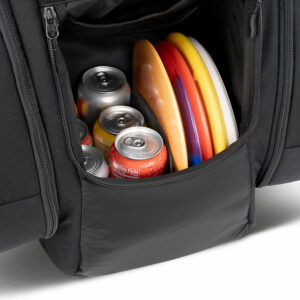 A small GRIPeq disc divider in a bag with discs and a 6-pack of beverages in the bag.