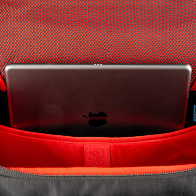 The GRIPeq MB-TSD1, closeup of the laptop sleeve.