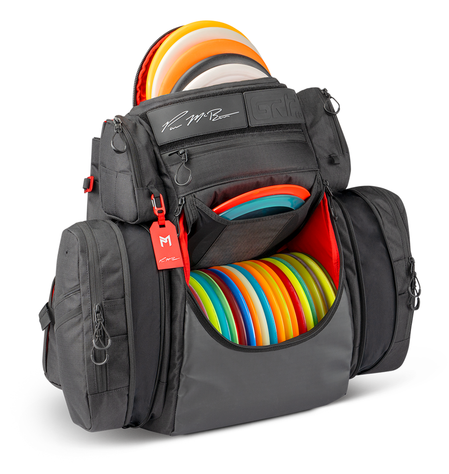 The MB-PX1 bag from GRIPeq, loaded with discs, on a gray background.