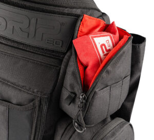 The GRIPeq MB-PX1 - close up of a chalk bag in the upper side pockets